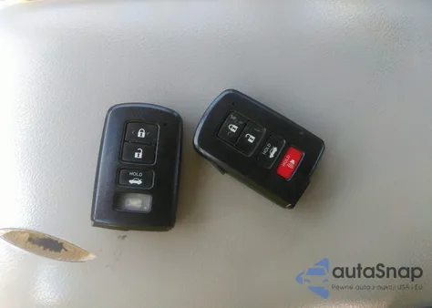 2014 Toyota Camry Hybrid Le z USA, uszkodzony, nr VIN 4T1BD1FK6EU140853